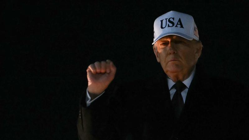 Trump agli iraniani: arriviamo. L’appello del tycoon ai manifestanti: “Prendetevi le vostre istituzioni”