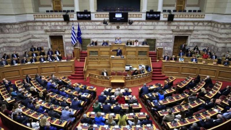 ∆εν πάµε µπροστά µε τόσα αντιδραστικά κόµµατα