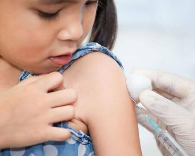 Министерският съвет одобри близо 2 млн. евро за ваксини за деца и бременни