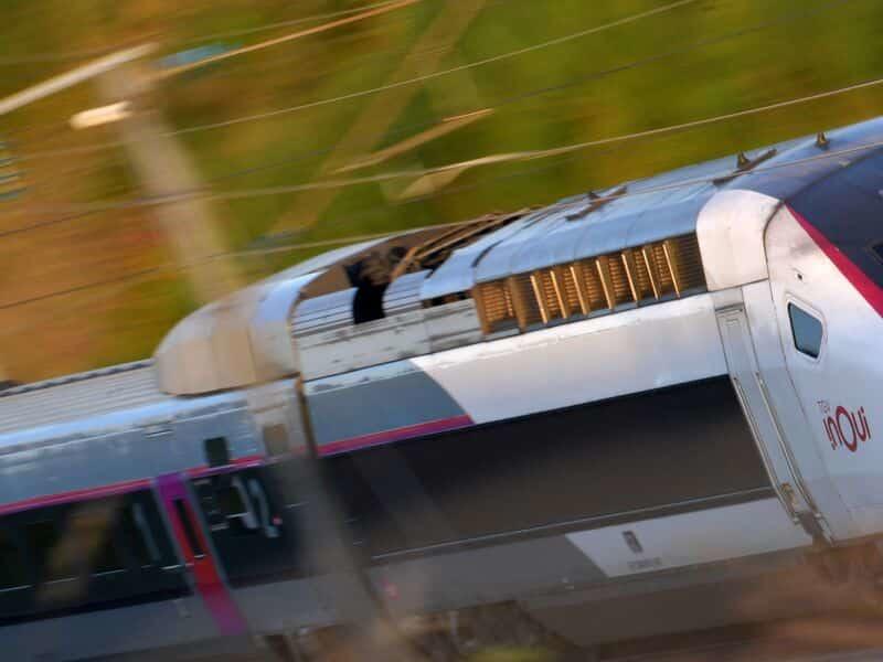 Un billet de train vers la civilisation