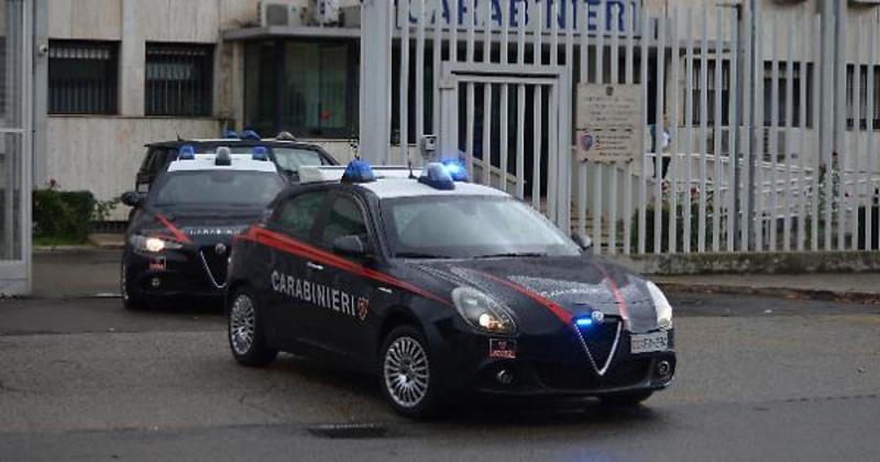 Terni, la donna 55enne invalida al 100% deve operarsi e chiama il 112 per un aiuto in casa. Il gesto di umanità dei Carabinieri ternani