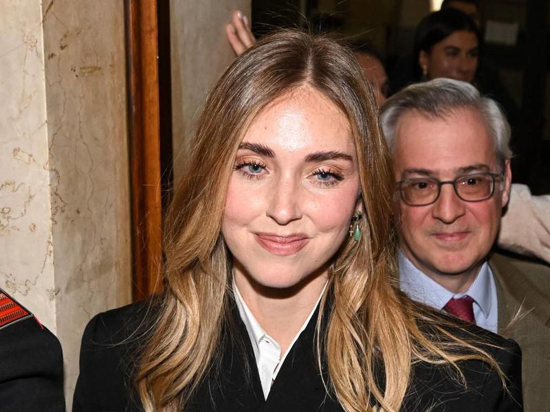 Il vero paradosso su Ferragni, il piccolo archivio di Schlein e Trump: quindi, oggi...
