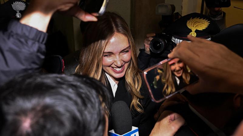 Chiara Ferragni prosciolta nel Pandoro gate: l’aggravante, il ruolo dei risarcimenti e la differenza con l’assoluzione /