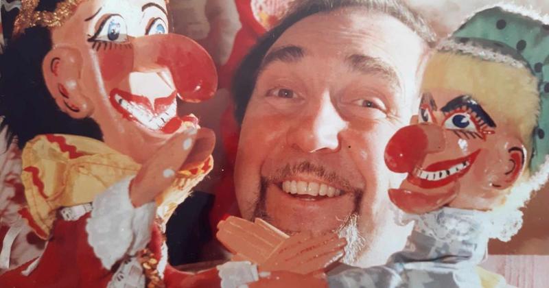 Tributes to Punch and Judy man, magician and comedian who has died aged 87