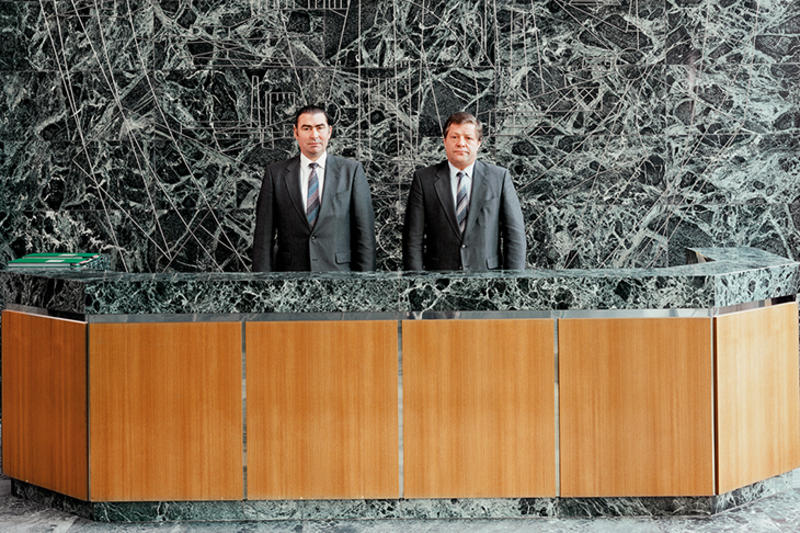 Does Tate's director care about art?