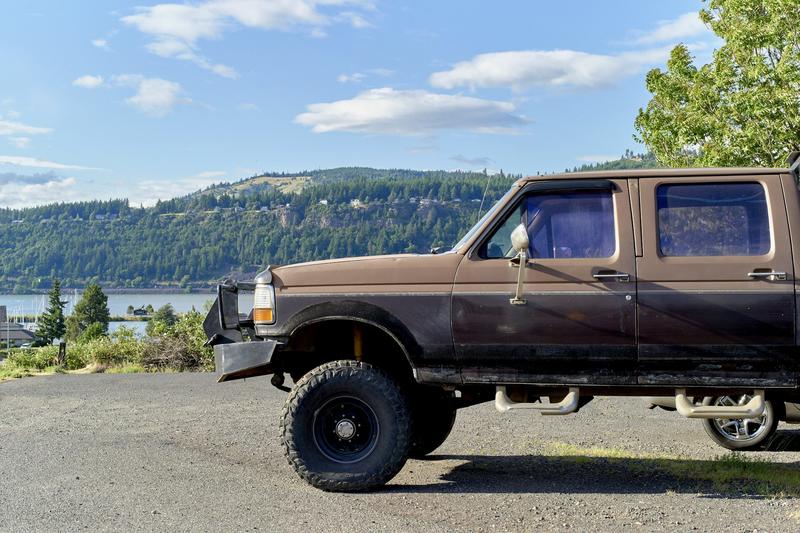 Pedestrian deaths just reached an 18-year high. Bull bars are part of the problem