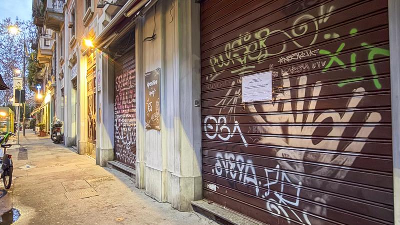 Discoteca abusiva sottoterra, chiuso il Coa in via Lecco: scatta il sequestro dei ghisa