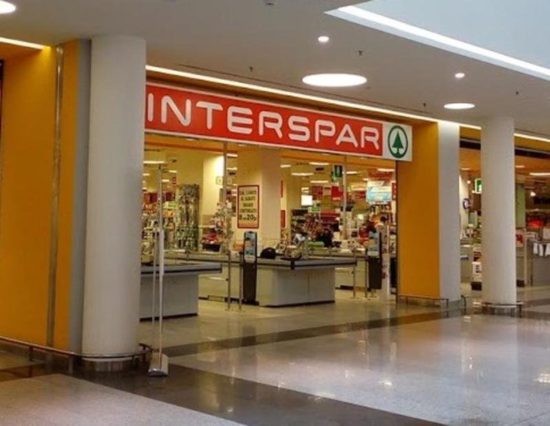 Ferrara, chiude l’Interspar in Darsena ma il lavoro resta garantito ai dipendenti