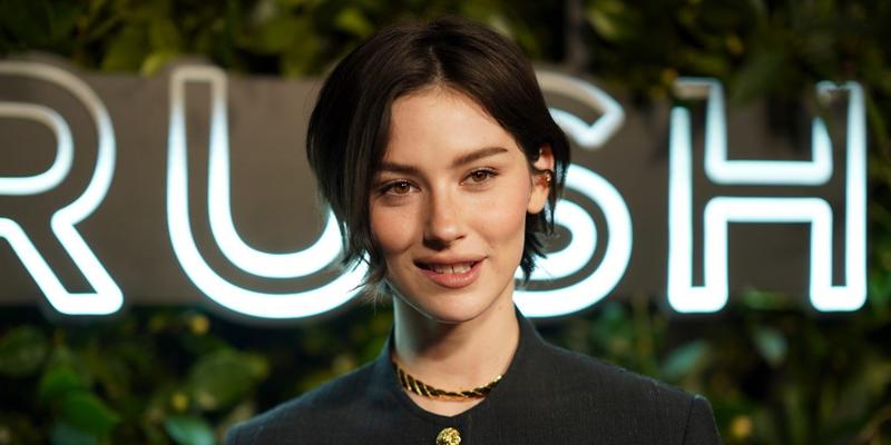 Sängerin Gracie Abrams gibt ihr Filmdebüt