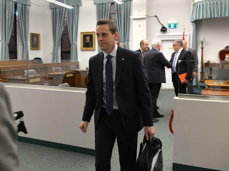 COMMENTARY: It's time to put authentic leadership back into politics