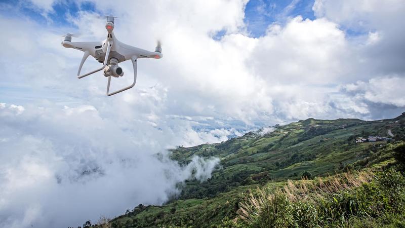 L’incidente, la segnalazione di scomparsa, il ritrovamento del cadavere coi droni hi-tech: tragedia in Appennino