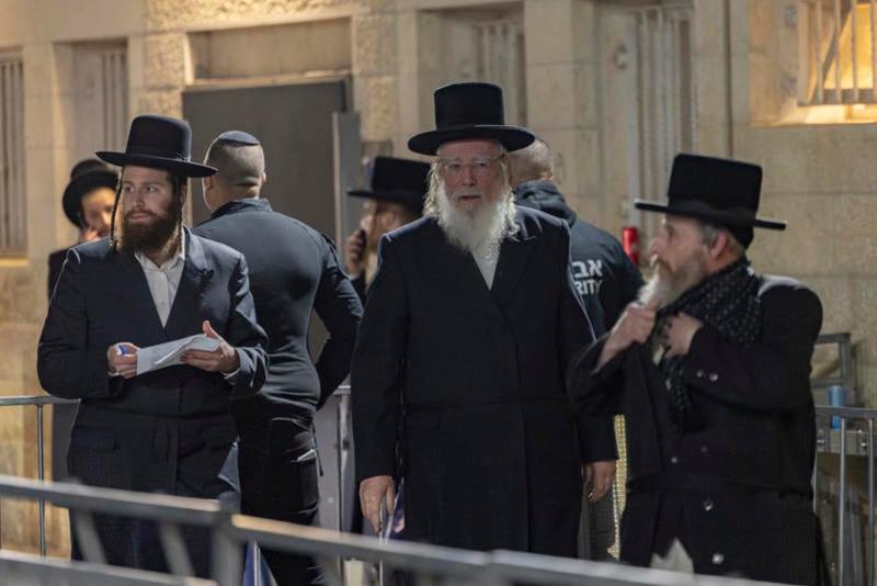 UTJ’s Eichler to be appointed deputy minister, preventing him voting against draft bill