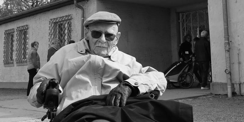 Trauer um Raymond Renaud