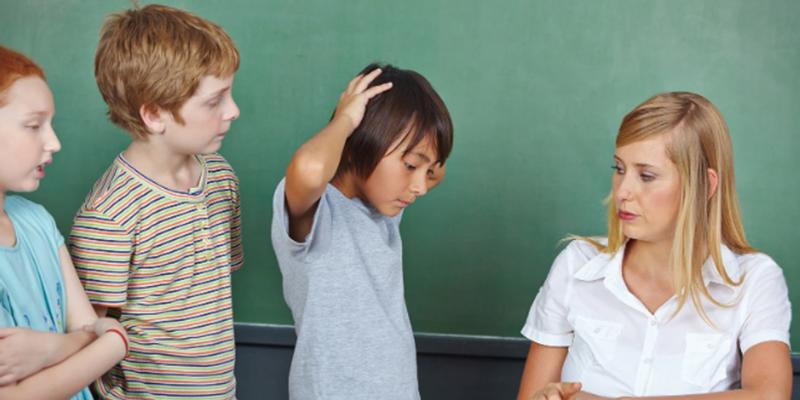 Teacher stirs 'controversy' by being brutally honest with students about their reading level