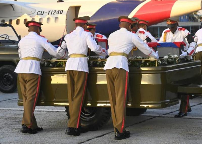 Cuba llora, honra: Tiemble la injusticia