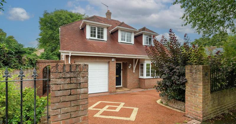 Detached family home in Golden Triangle for sale at OIEO £725,000
