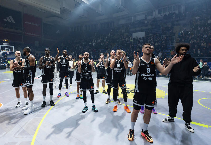 „Da li imaju obraza? Partizan je kao Sergej Bubka, ali lestvica ide na pogrešnu stranu“