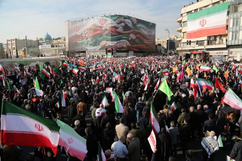 “Real men go to Tehran” — The Zion-Con fantasy of regime change in Iran