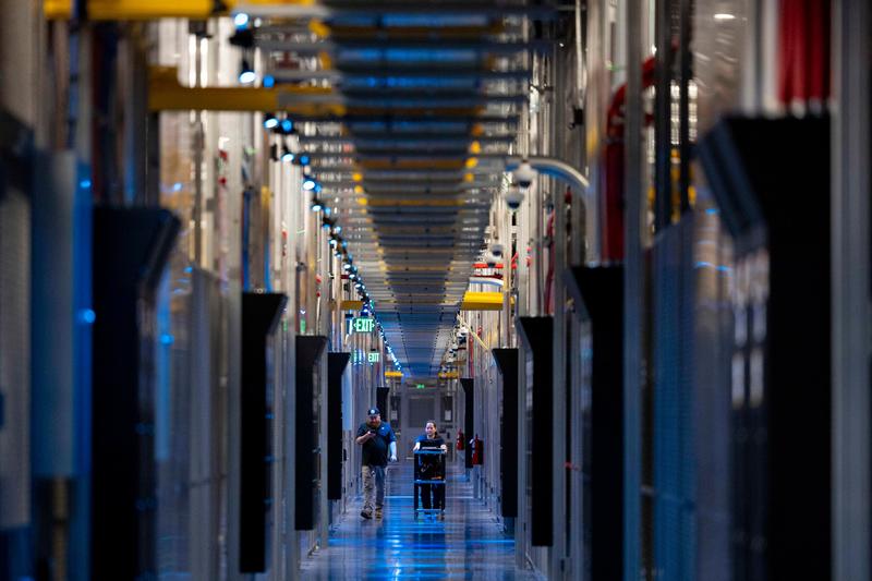The AI Data Center Gold Rush Is Leaving The Landlords Behind