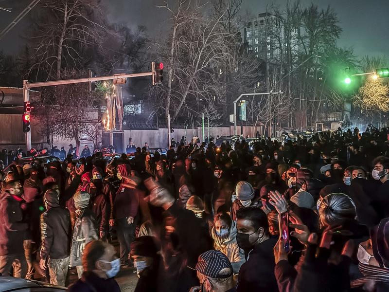 Iran’s latest internet blackout extends to phones and Starlink