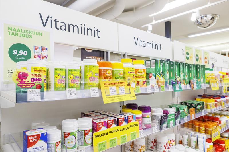 Politiikka | Lukijalta: Apteekkiudistus ei vielä pura etupiirijakoja