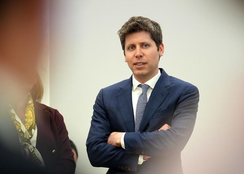 Sam Altman’s Latest Startup Takes On Elon Musk’s Neuralink