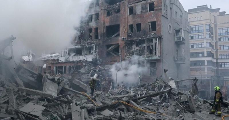 Ρωσική επίθεση κατέστρεψε «ενεργειακή υποδομή κρίσιμης σημασίας» στο Χάρκοβο