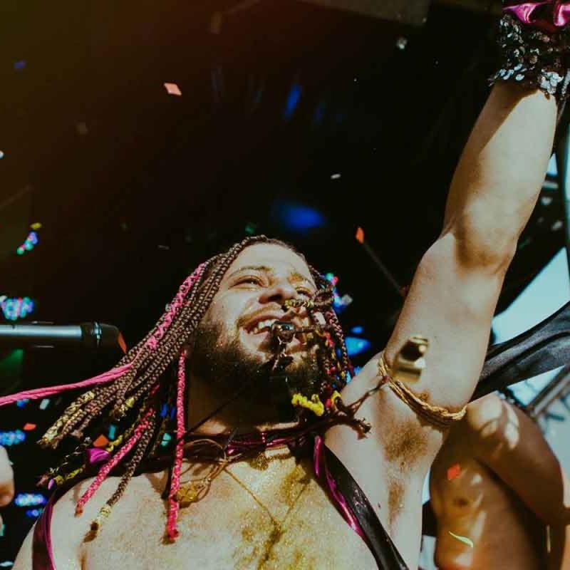 Di Souza, destaque do carnaval de BH, vai cantar e tocar em oito blocos