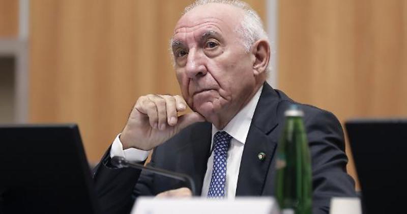 Filetti, rimborsi e titoloni: mentre le inchieste spesso si sgonfiano, la gogna mediatica si alimenta di dettagli grotteschi e dimentica assoluzioni e processi finiti nel nulla