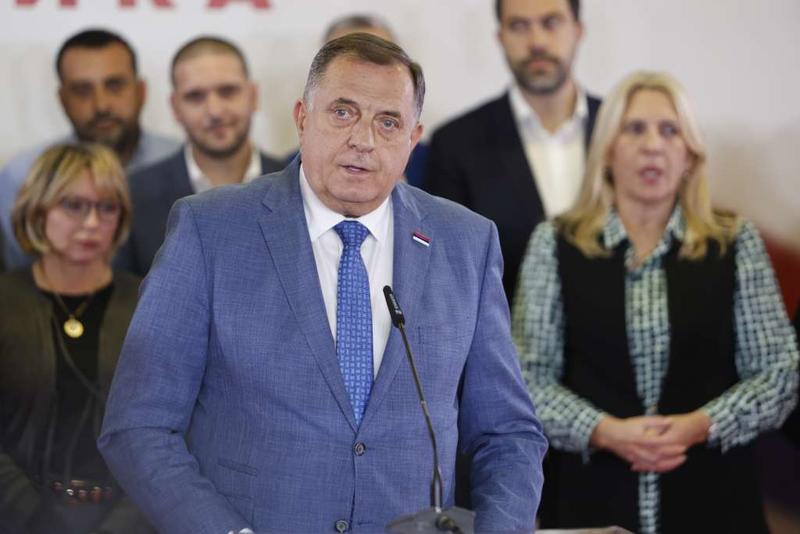 Opozicija tvrdi da vlast u RS srlja u haos i najavljuje pad Dodikovog sistema