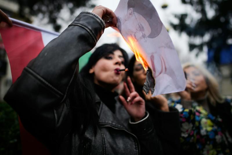 Répression meurtrière en Iran : le mouvement « Femme, Vie, Liberté » n’a pas disparu, mais on cherche à l’effacer