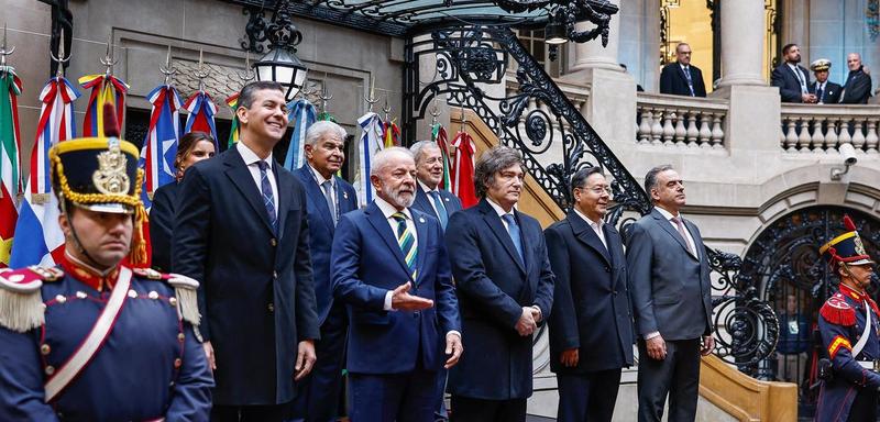 Lula forte incomoda muita gente