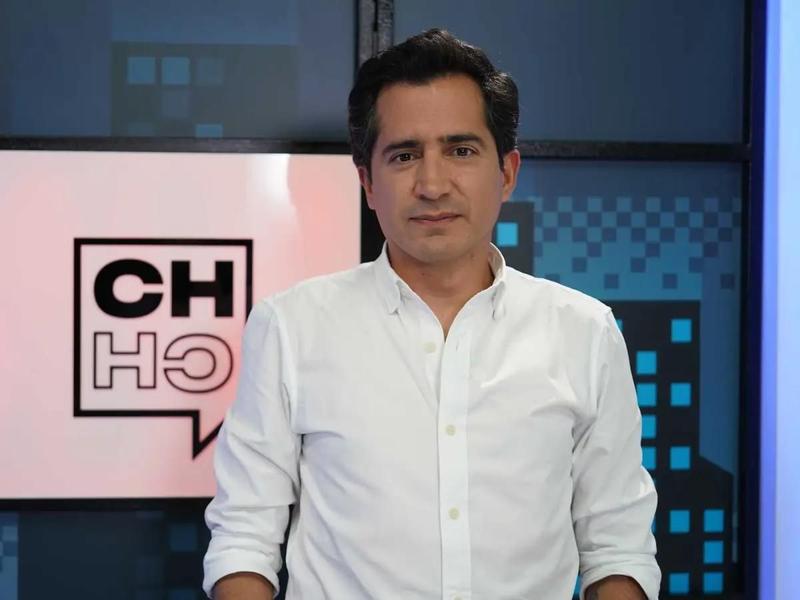 Cuando desperté, Julio estaba allí