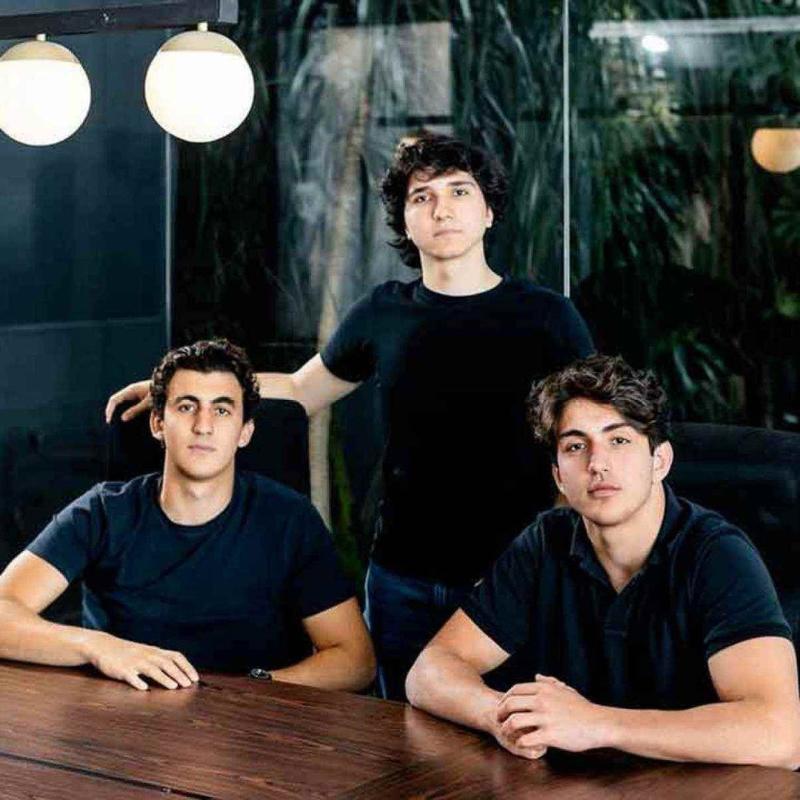 Jovens se reúnem em torno do empreendedorismo na OJE