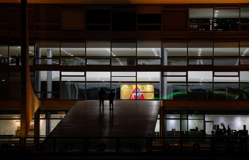 O entulho institucional a ser enfrentado