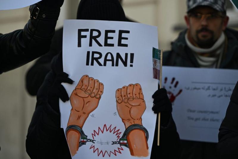 How to protest correctly: Notes from Iran, warnings from Pakistan