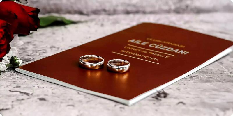 EVDE KALAN KIZLAR… BAKAKALAN ERKEKLER