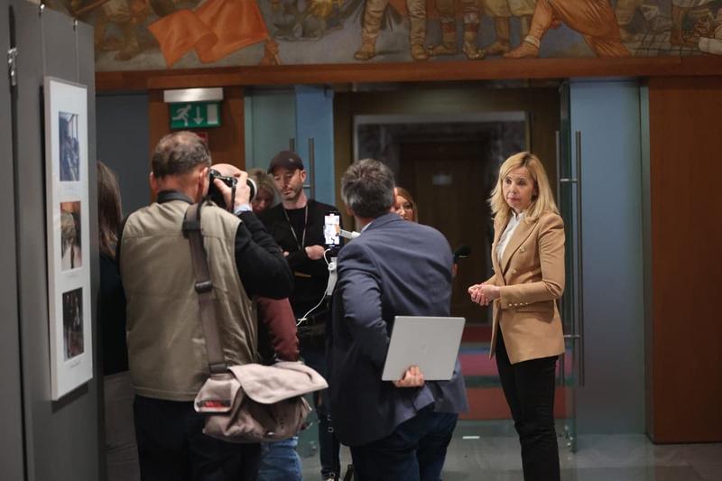 (POGLED) Kolumna Pavla Gantarja: KPK, Golob, Bobnar, prestopnik in Hitchcock - kazen je tu, zločin še pride ... (POGLED) Kolumna Pavla Gantarja: KPK, Golob, Bobnar, prestopnik in Hitchcock - kazen je tu, zločin še pride ...