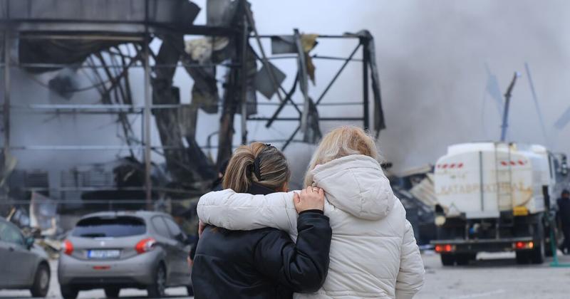 Τραγωδία στα Τρίκαλα: Συγκέντρωση διαμαρτυρίας για την φονική έκρηξη στο εργοστάσιο της Βιολάντα