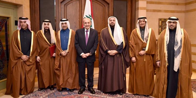 يوم حافل للخليفي ورسالة دعم قوية للعهد والحكومة