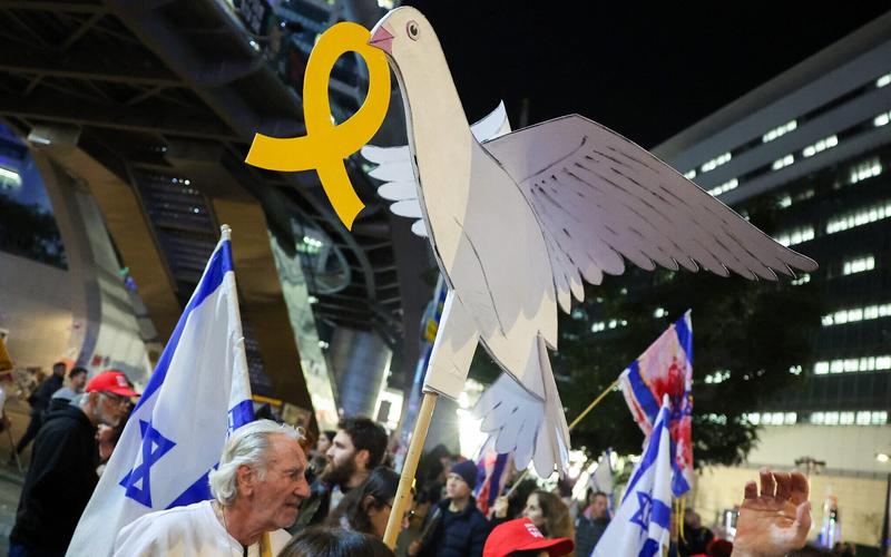 Jewish world sheds symbols of support, marking first day without hostages in Gaza