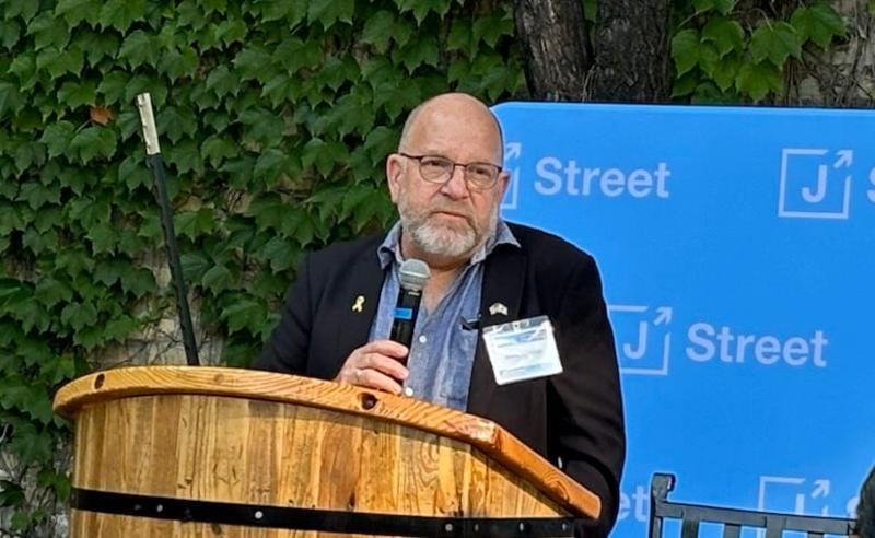 Jonathan Dekel-Chen, father of former Israeli hostage, to join Columbia University faculty