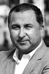 Egon Montecinos